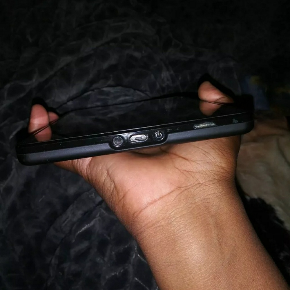 Tablet - Picture 3 of 4